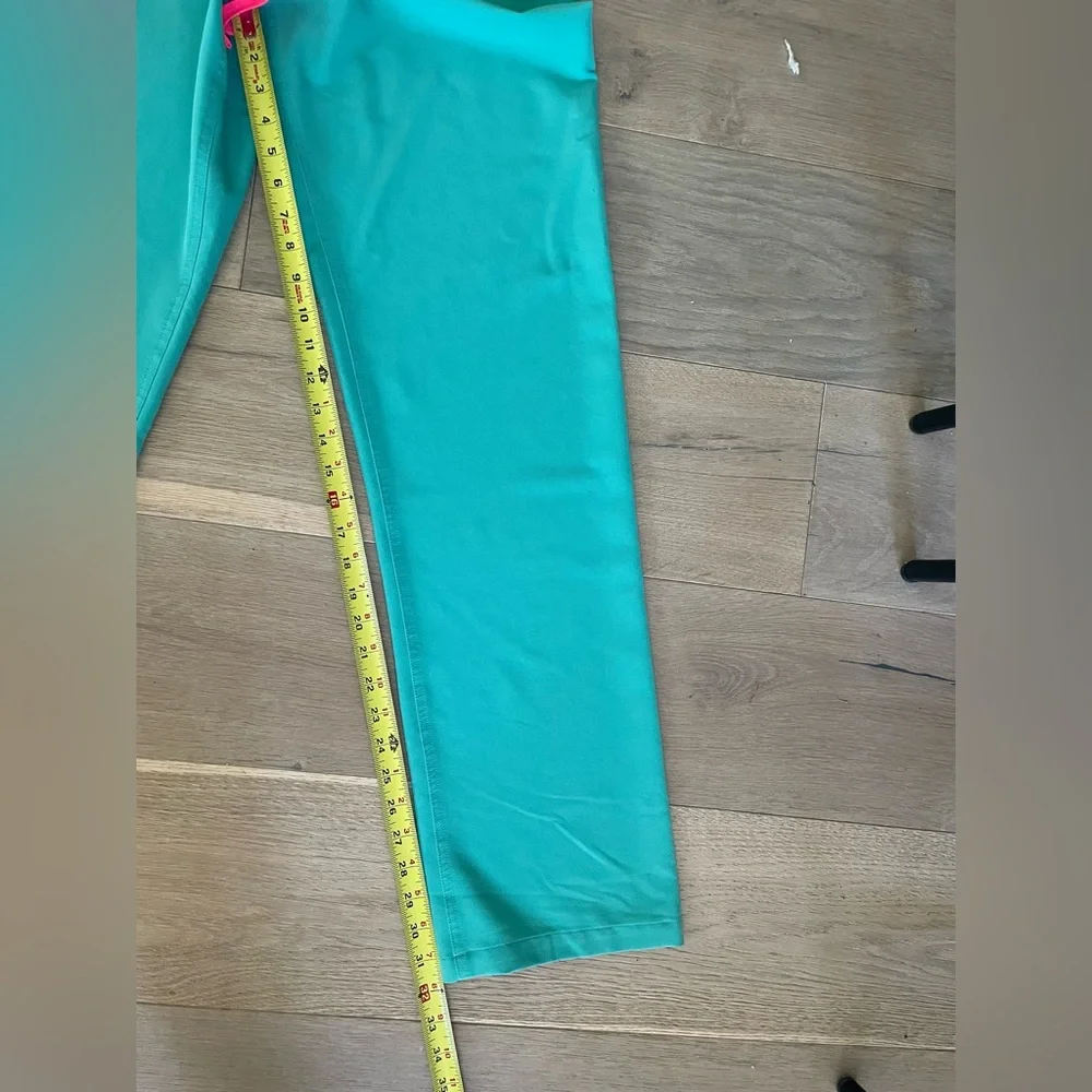 Figs Livingston scrub bottoms in surgical green - size small tall - Picture 5 of 7